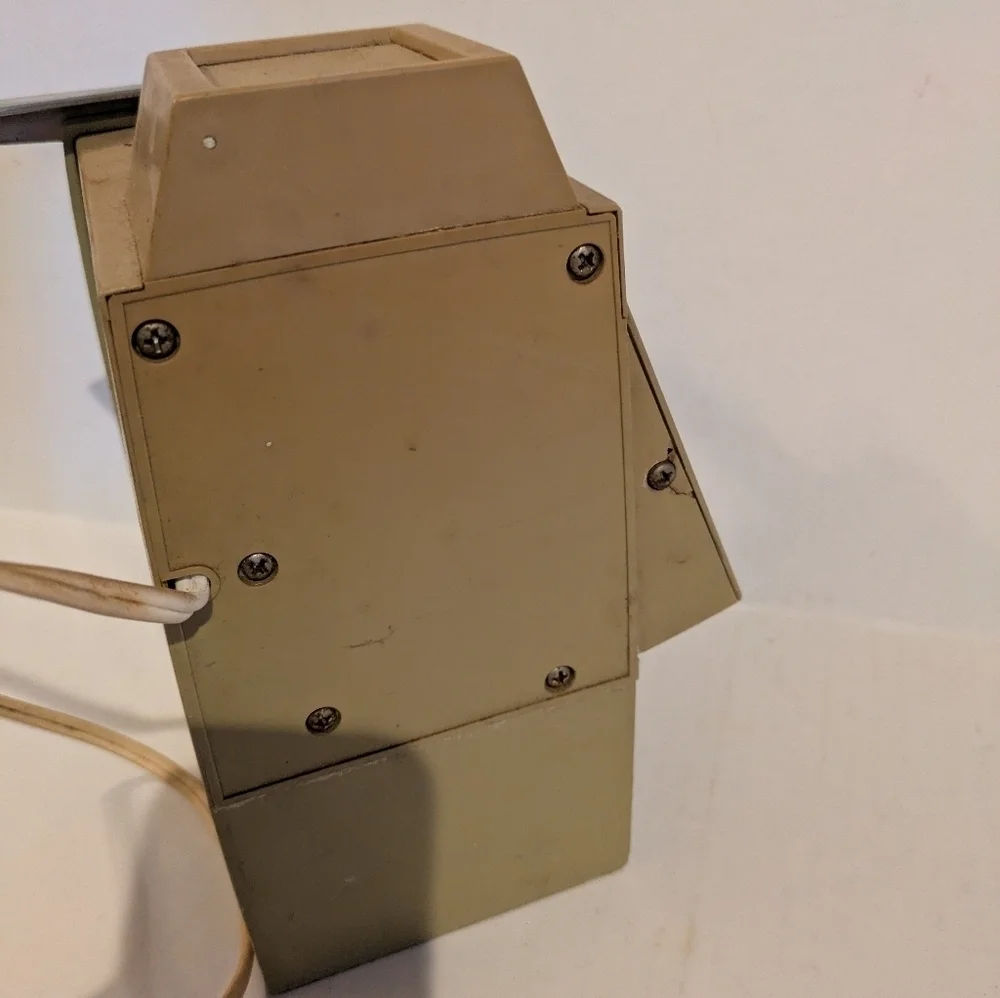 Vintage GE General Electric Can Opener and Ice crusher